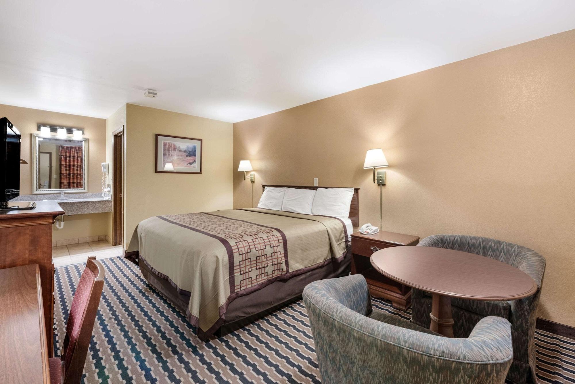 Rodeway Inn Columbus